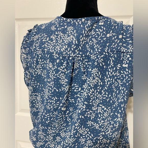 - PINCH Ruffle sleeves Blue Floral prints dress size M - Picture 5 of 10